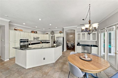 Villa ou maison à vendre à Fish Hawk, Floride: 5 chambres, 361.2 m2 № 2418499 - photo 8
