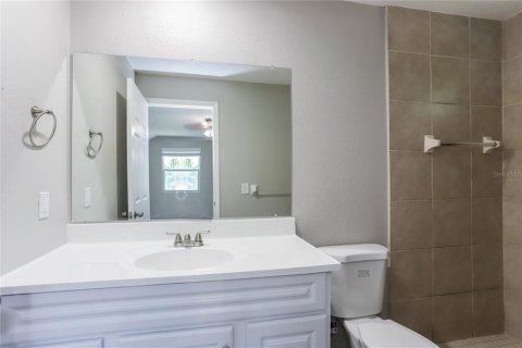 Casa en alquiler en Sarasota, Florida, 3 dormitorios, 137.31 m2 № 1872944 - foto 13