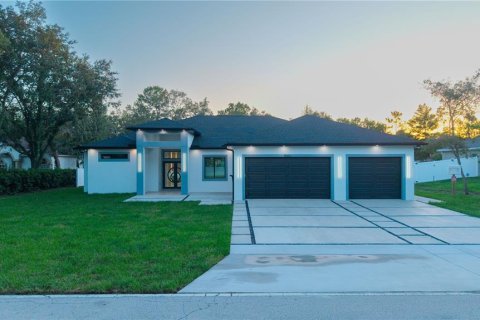 Casa en venta en Weeki Wachee, Florida, 4 dormitorios, 234.49 m2 № 2111342 - foto 7