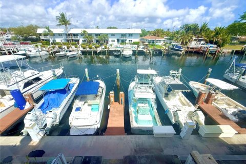 Touwnhouse à louer à Pompano Beach, Floride: 2 chambres, 93.65 m2 № 2041033 - photo 4