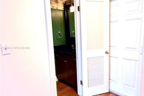 Touwnhouse à louer à Pompano Beach, Floride: 2 chambres, 93.65 m2 № 2041033 - photo 23