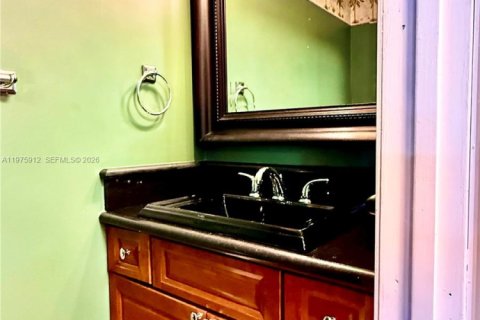 Touwnhouse à louer à Pompano Beach, Floride: 2 chambres, 93.65 m2 № 2041033 - photo 25