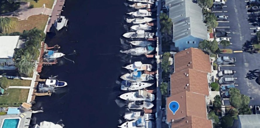 Touwnhouse à Pompano Beach, Floride 2 chambres, 93.65 m2 № 2041033