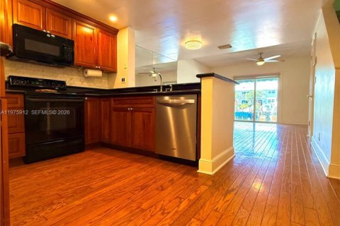 Touwnhouse à louer à Pompano Beach, Floride: 2 chambres, 93.65 m2 № 2041033 - photo 19