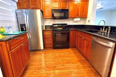 Touwnhouse à louer à Pompano Beach, Floride: 2 chambres, 93.65 m2 № 2041033 - photo 21