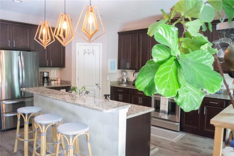 Villa ou maison à vendre à Saint Petersburg, Floride: 3 chambres, 211.07 m2 № 2395785 - photo 6