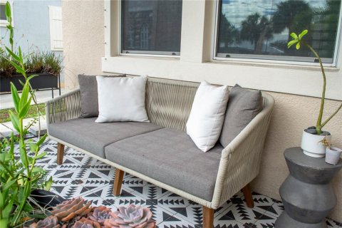 Villa ou maison à vendre à Saint Petersburg, Floride: 3 chambres, 211.07 m2 № 2395785 - photo 3