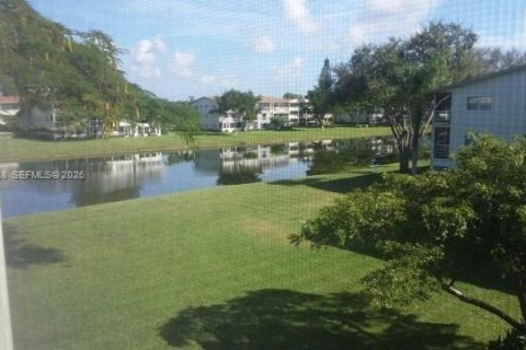 Copropriété à vendre à Boca Raton, Floride: 2 chambres, 78.04 m2 № 2025630 - photo 19