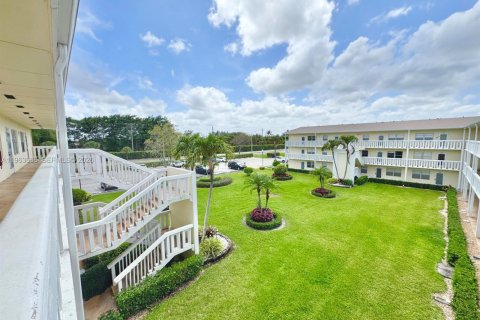 Copropriété à vendre à Boca Raton, Floride: 2 chambres, 78.04 m2 № 2025630 - photo 30