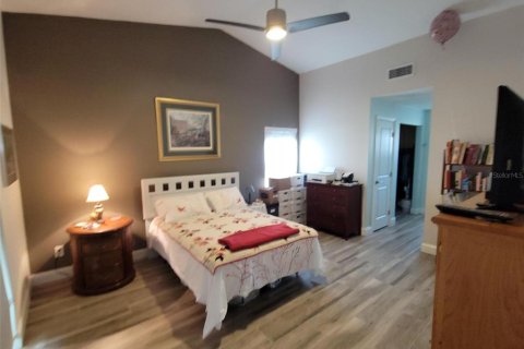 Condominio en venta en Saint Petersburg, Florida, 1 dormitorio, 84.54 m2 № 1570913 - foto 17