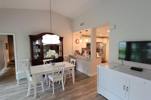 Condominio en venta en Saint Petersburg, Florida, 1 dormitorio, 84.54 m2 № 1570913 - foto 13