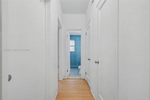 Copropriété à louer à Miami Shores, Floride: 2 chambres, 79.99 m2 № 2006875 - photo 14