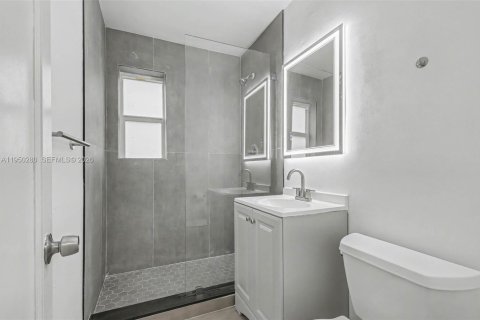 Condo à Miami Shores, Floride, 2 chambres  № 2006875