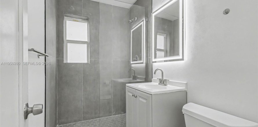 Condo à Miami Shores, Floride, 2 chambres № 2006875