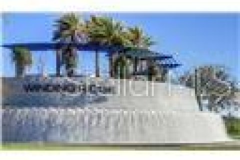 Villa ou maison à vendre à Wesley Chapel, Floride: 5 chambres, 307.23 m2 № 2226725 - photo 5