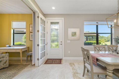 House in Sarasota, Florida 2 bedrooms, 143.81 sq.m. № 2093095 - photo 7