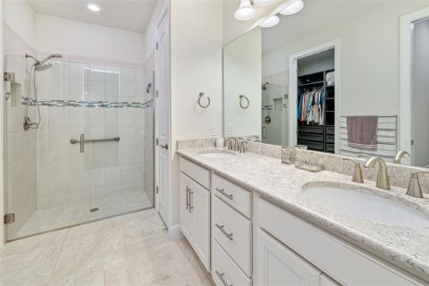 House in Sarasota, Florida 2 bedrooms, 143.81 sq.m. № 2093095 - photo 25
