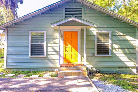 Commercial property in Gainesville, Florida 156.08 sq.m. № 2291035 - photo 18