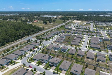 House in Apopka, Florida 3 bedrooms, 157 sq.m. № 1757571 - photo 23