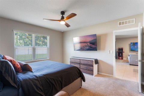 House in Apopka, Florida 3 bedrooms, 157 sq.m. № 1757571 - photo 9