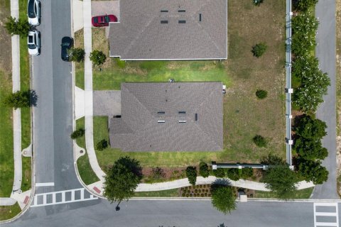 House in Apopka, Florida 3 bedrooms, 157 sq.m. № 1757571 - photo 21