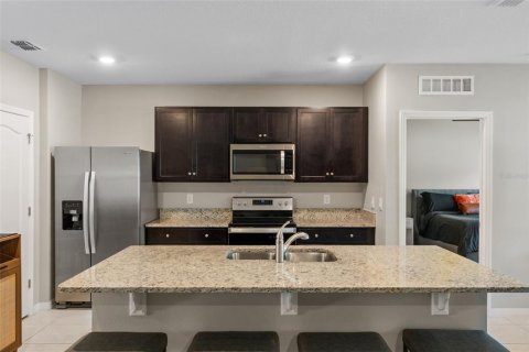 House in Apopka, Florida 3 bedrooms, 157 sq.m. № 1757571 - photo 7