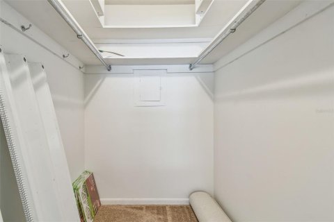 Condo in Seminole, Florida, 1 bedroom  № 1902893 - photo 14