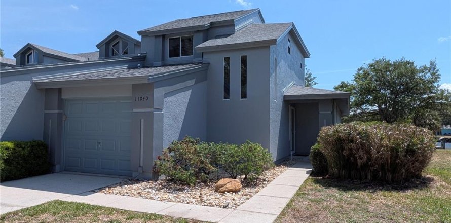 Condo in Crystal River, Florida, 2 bedrooms № 2110873
