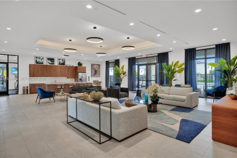 Touwnhouse à vendre à Miami, Floride: 4 chambres, 169.08 m2 № 2086194 - photo 30