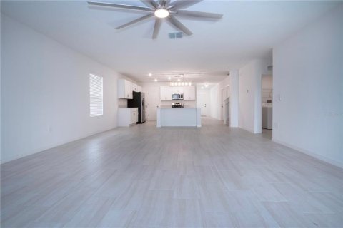 Casa en alquiler en Parrish, Florida, 5 dormitorios, 269.04 m2 № 1918274 - foto 13