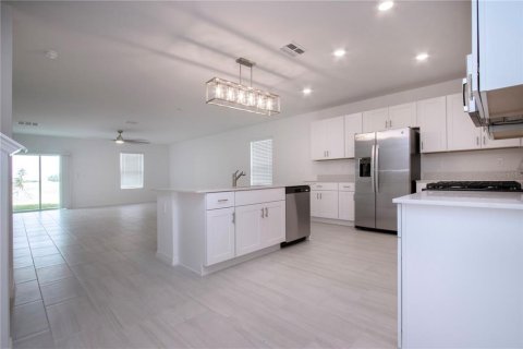 Villa ou maison à louer à Parrish, Floride: 5 chambres, 269.04 m2 № 1918274 - photo 4