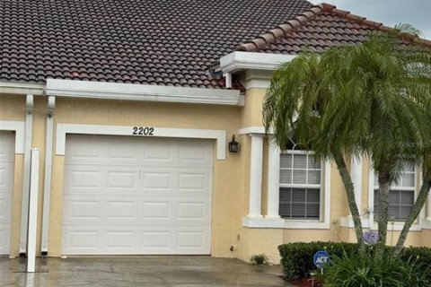 House in Winter Haven, Florida 3 bedrooms, 133.97 sq.m. № 1758286 - photo 1
