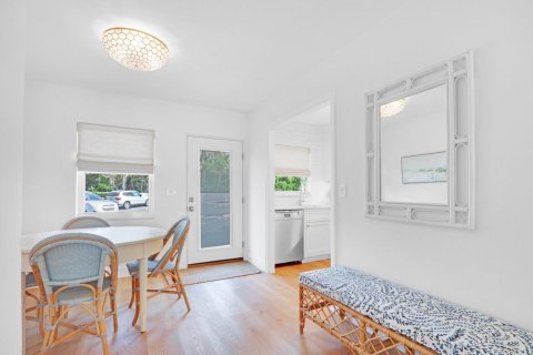 Condo in Palm Beach, Florida, 2 bedrooms  № 2374532 - photo 10