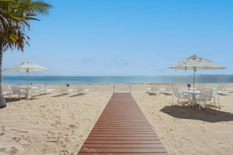 Condo in Palm Beach, Florida, 2 bedrooms  № 2374532 - photo 3
