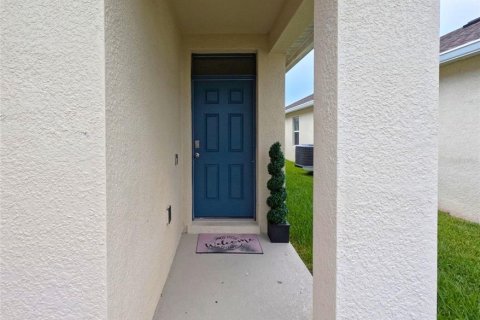 Villa ou maison à louer à Sanford, Floride: 3 chambres, 140.28 m2 № 2395796 - photo 3