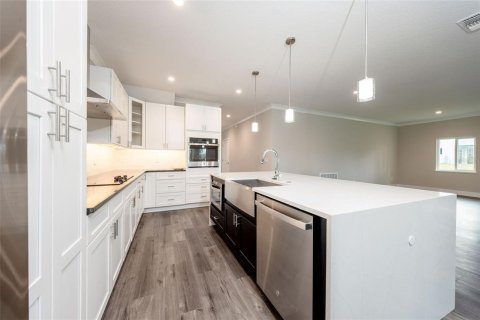 Casa en venta en Deltona, Florida, 4 dormitorios, 250.84 m2 № 2377447 - foto 19