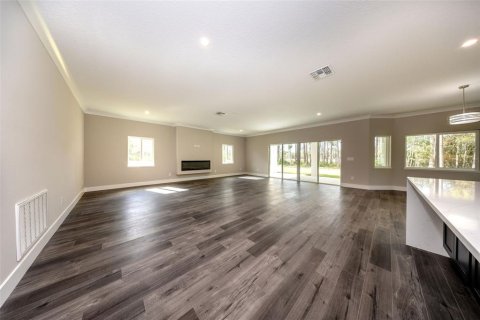Casa en venta en Deltona, Florida, 4 dormitorios, 250.84 m2 № 2377447 - foto 14
