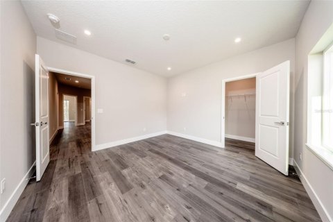 Casa en venta en Deltona, Florida, 4 dormitorios, 250.84 m2 № 2377447 - foto 28