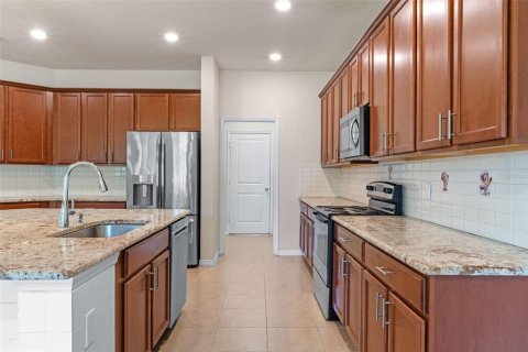 Casa en venta en Orlando, Florida, 3 dormitorios, 244.05 m2 № 1915383 - foto 16