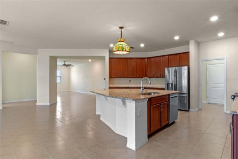 Casa en venta en Orlando, Florida, 3 dormitorios, 244.05 m2 № 1915383 - foto 15