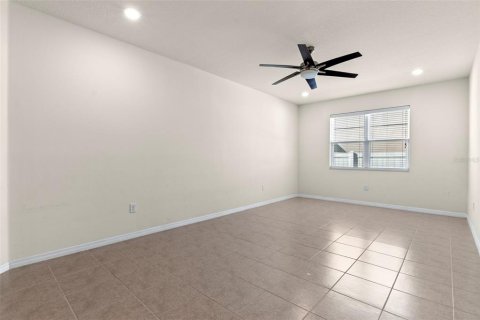 Casa en venta en Orlando, Florida, 3 dormitorios, 244.05 m2 № 1915383 - foto 19