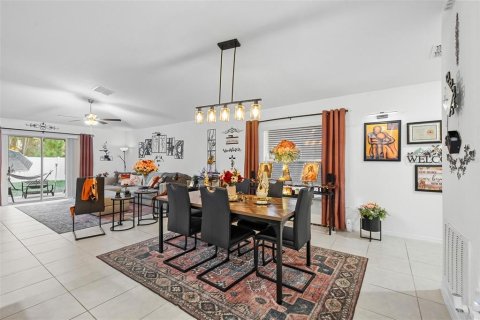 Villa ou maison à vendre à Lakeland, Floride: 4 chambres, 168.8 m2 № 2148366 - photo 4