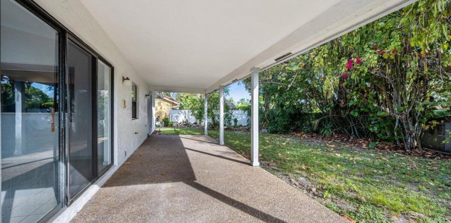 Casa en Wellington, Florida 3 dormitorios, 171.96 m2 № 1119892