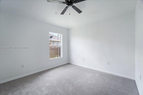 Villa ou maison à vendre à Fort Myers, Floride: 3 chambres, 145.11 m2 № 2049048 - photo 18