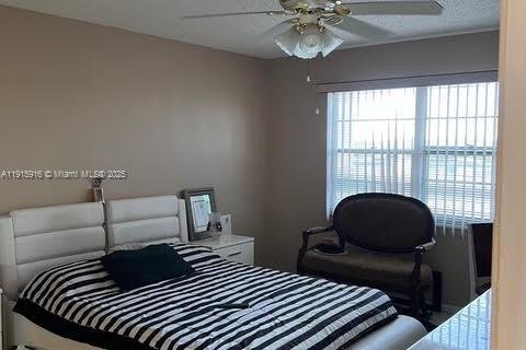 Купить кондоминиум в Пемброк-Пайнс, Флорида 2 спальни, 110.74м2, № 1970770 - фото 15