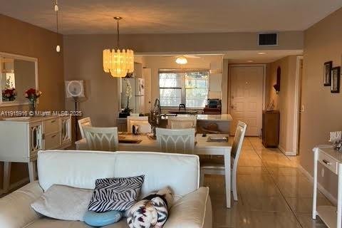 Купить кондоминиум в Пемброк-Пайнс, Флорида 2 спальни, 110.74м2, № 1970770 - фото 18