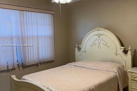 Купить кондоминиум в Пемброк-Пайнс, Флорида 2 спальни, 110.74м2, № 1970770 - фото 28