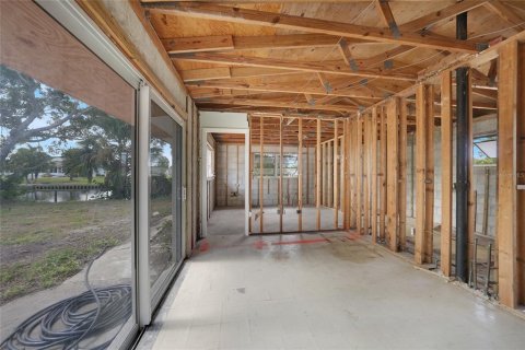 Casa en venta en Punta Gorda, Florida, 4 dormitorios, 192.49 m2 № 1879461 - foto 26