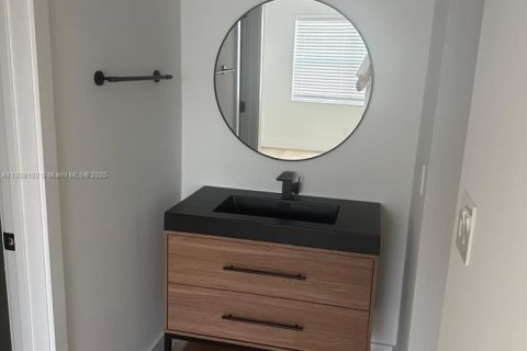 Copropriété à vendre à Sunrise, Floride: 2 chambres, 106.47 m2 № 1750445 - photo 18