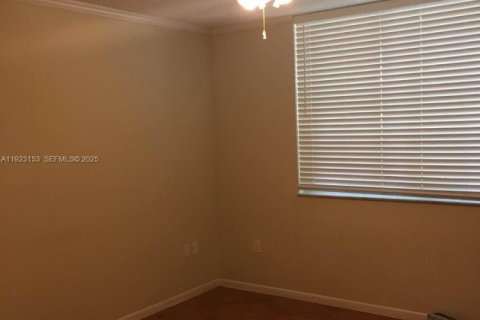 Copropriété à vendre à West Palm Beach, Floride: 2 chambres, 99.03 m2 № 1976900 - photo 4